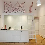 Wilson Park Loft With Mezzanine By Bookinghost Apartment Posen