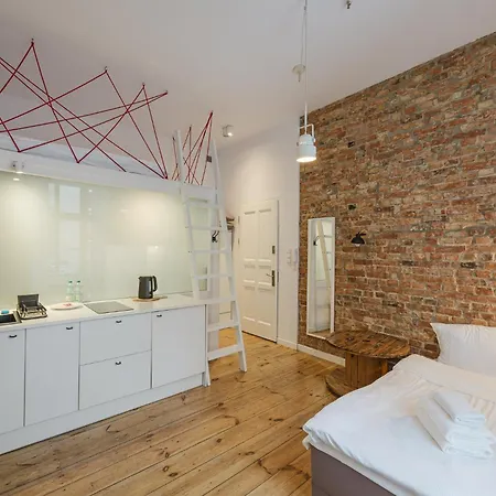 Apartment Wilson Park Loft With Mezzanine By Bookinghost