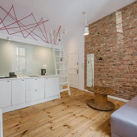 Wilson Park Loft With Mezzanine By Bookinghost Apartment